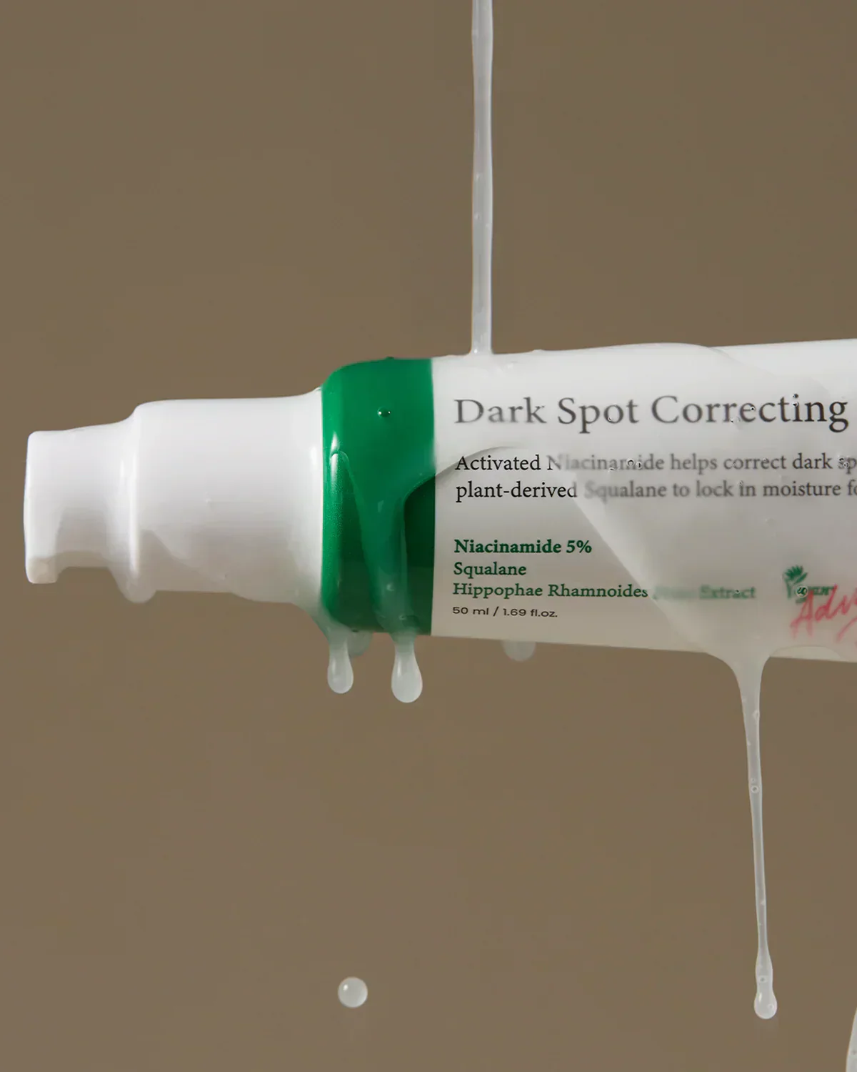 Dark Spot Correcting Glow Serum - Image 6